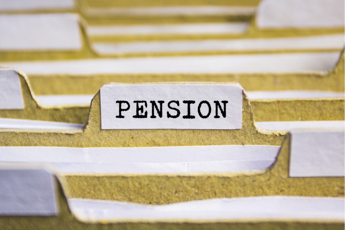 Index card with the word “pension”