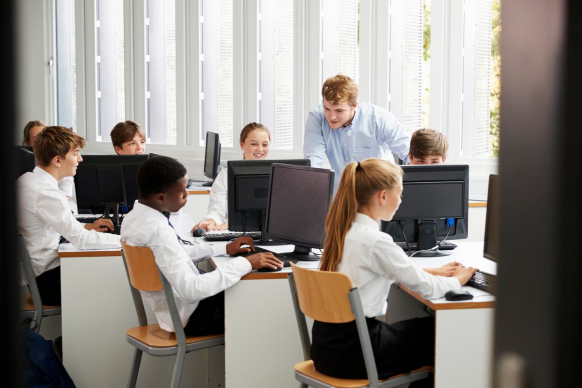 Teenagers in an IT class at school.